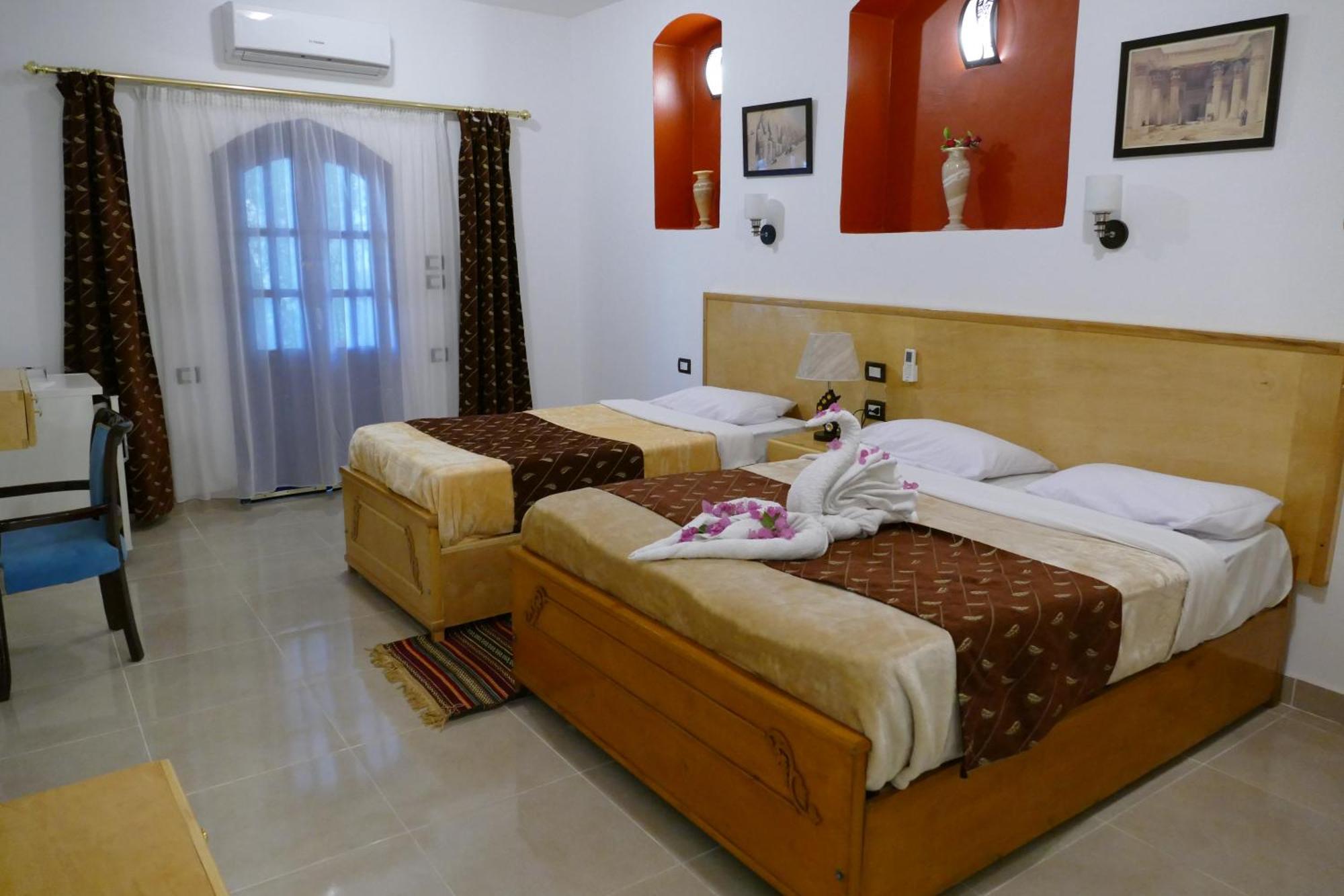 El Gezira Garden Hotel Luxor Luaran gambar