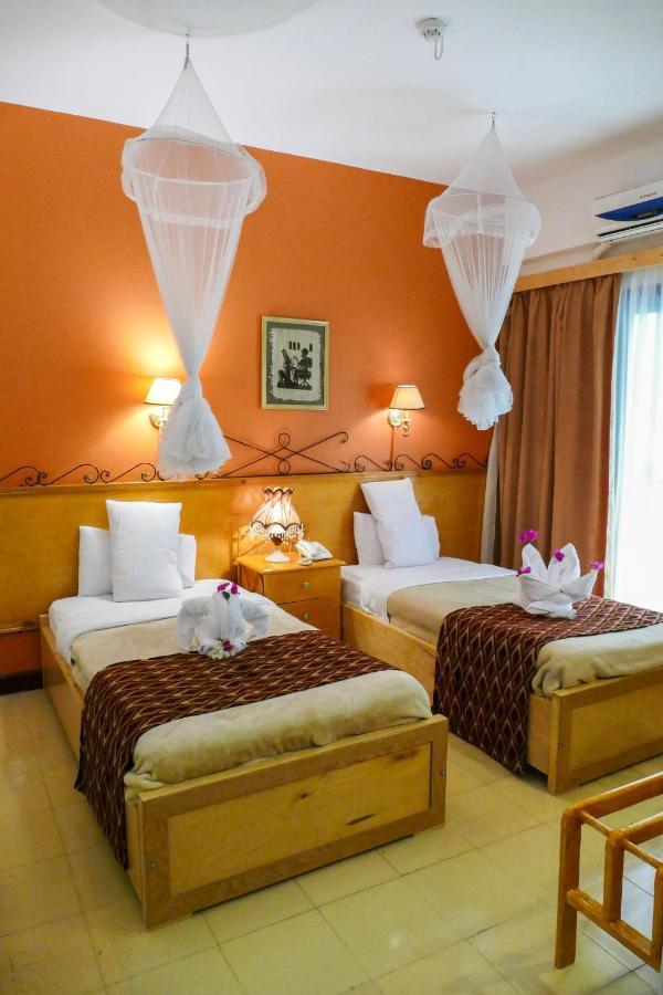 El Gezira Garden Hotel Luxor Luaran gambar